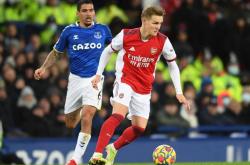 包含球队重整旗鼓，兴师问罪连败困局的词条