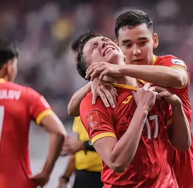 斯洛伐克队取得胜利，为晋级奠定基础