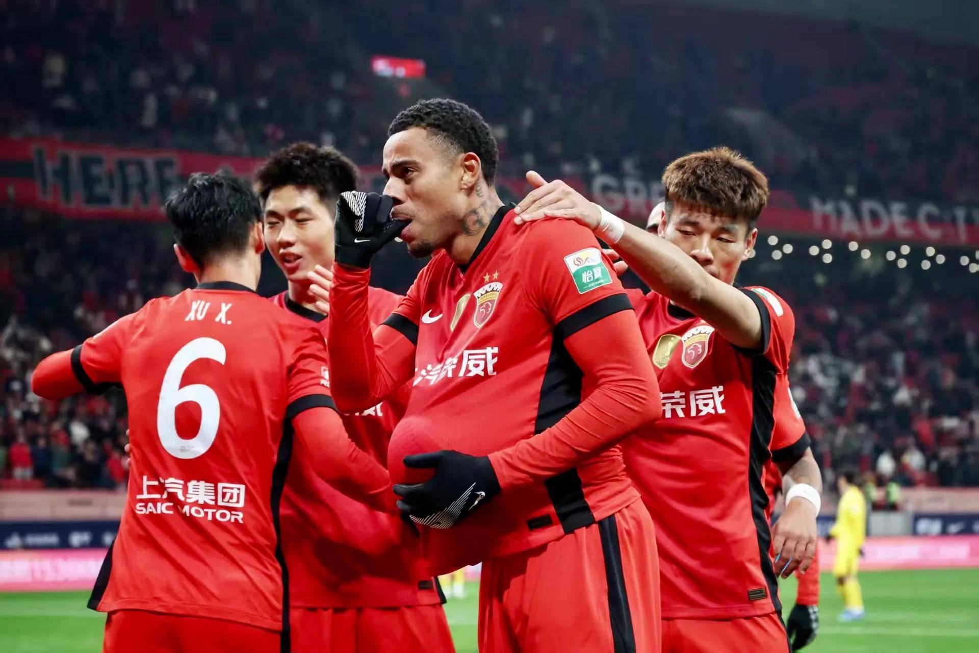 强队厮杀：中超俱乐部迎来考验