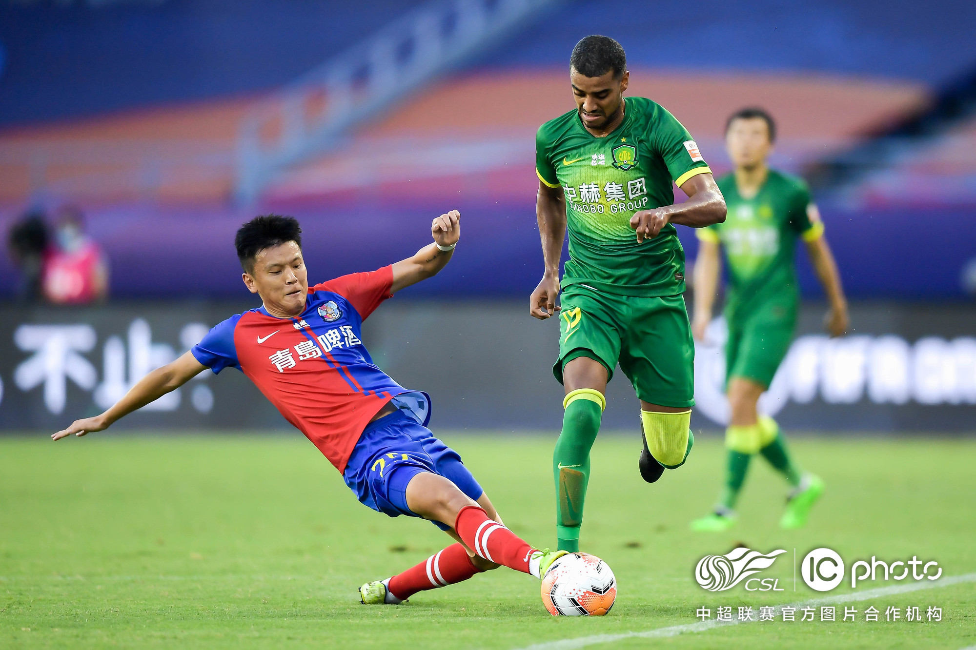 青岛黄海连续击败对手，稳步向前迈进的简单介绍